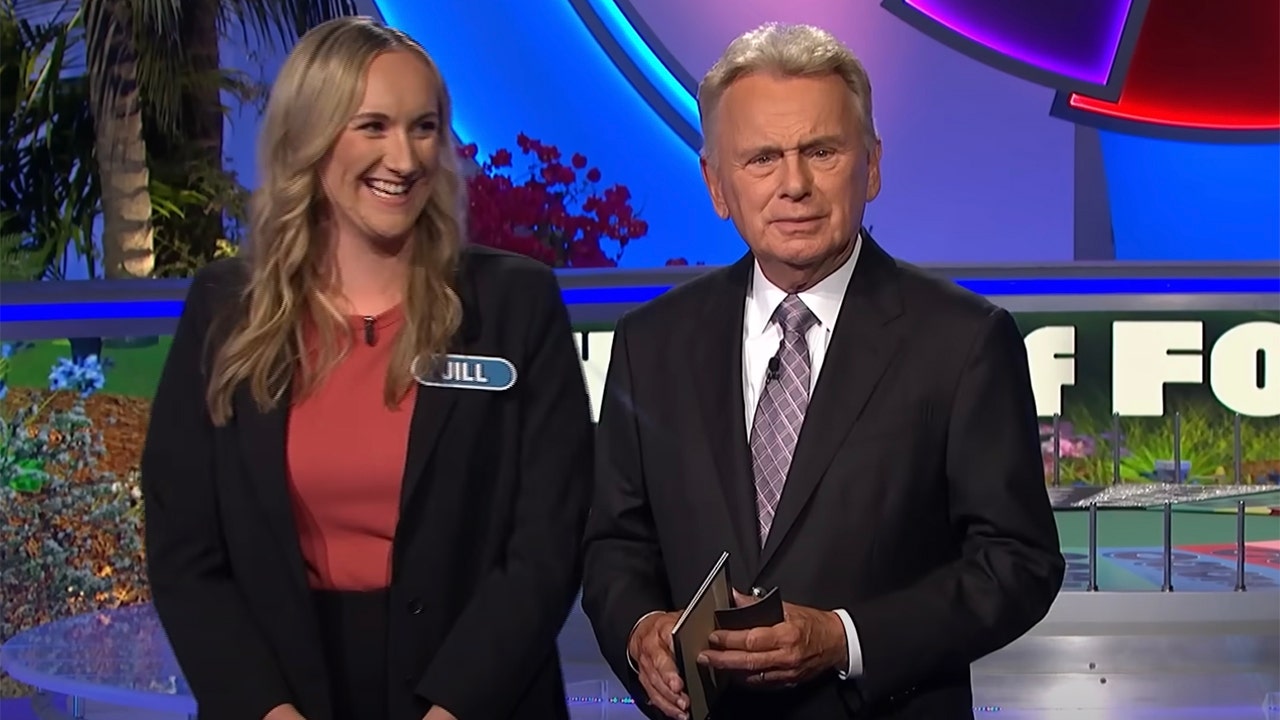 'Wheel of Fortune' host Pat Sajak snaps at contestant for snarky comment