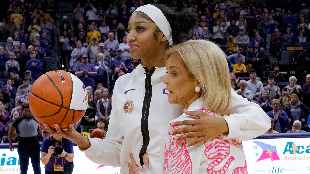 Read more about the article LSU’s Kim Mulkey posts proud message about Angel Reese after Reese declares for WNBA Draft