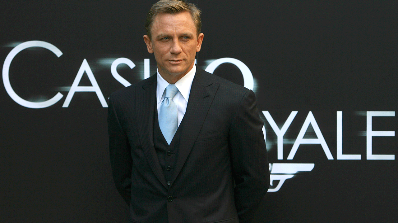 Daniel Craig at "Casino Royal" press conference