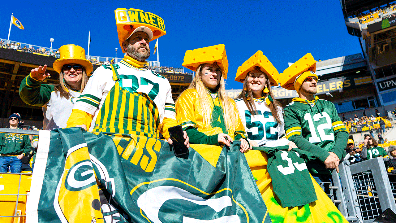 Green Bay Packers fans 