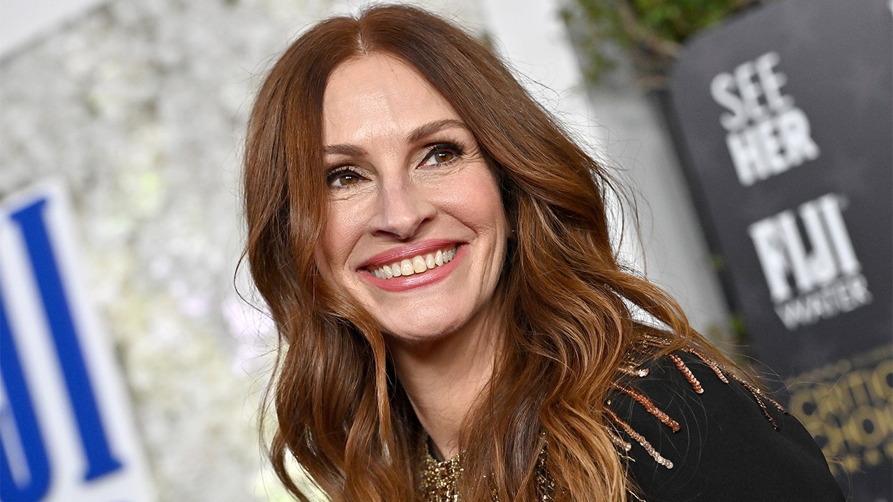 Julia Roberts' rules for parenting adult kids: 'It's not eye-rolling