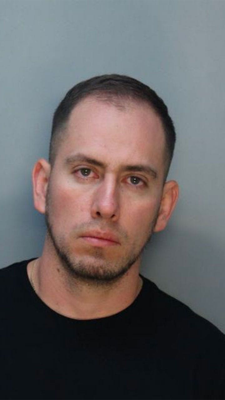 Miami-Dade Police Officer Charged With Armed Kidnapping, Sexual Battery ...