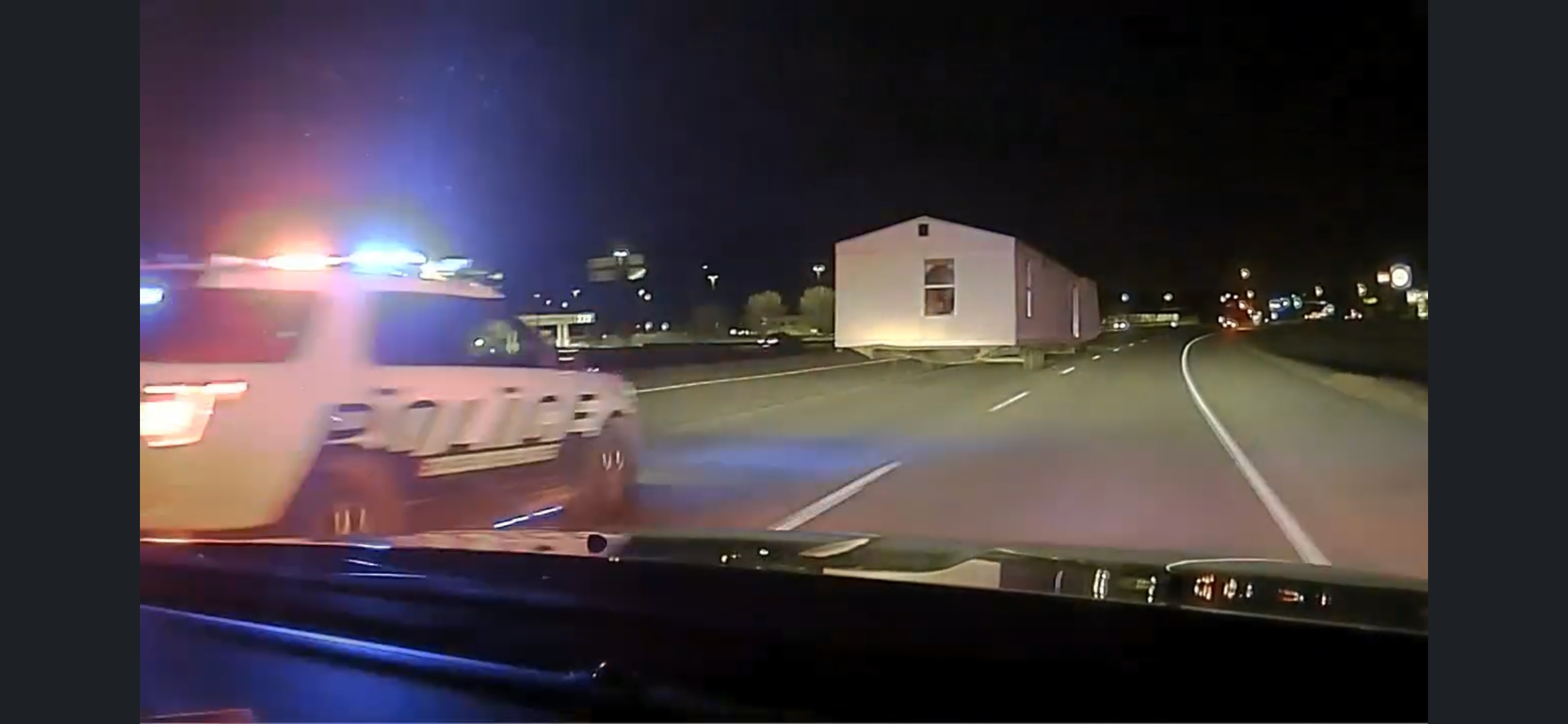 Missouri police chasing erratic mobile home caught on wild dashcam video - fox