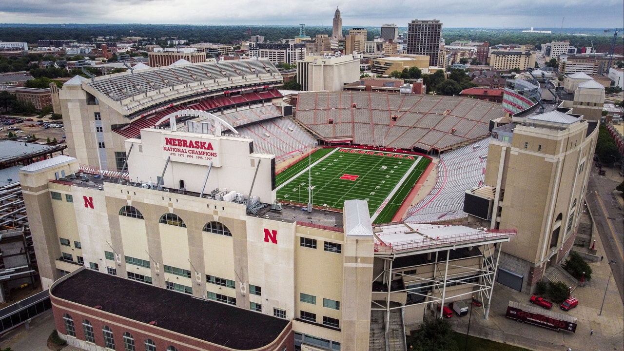 News :University of Nebraska proposes $450M stadium overhaul, multimillion-dollar academic cuts