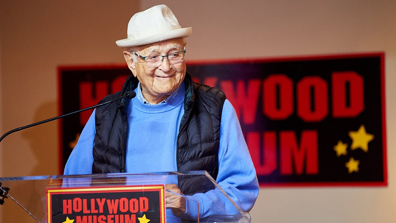 Norman Lear, legendary screenwriter and producer, dead at 101