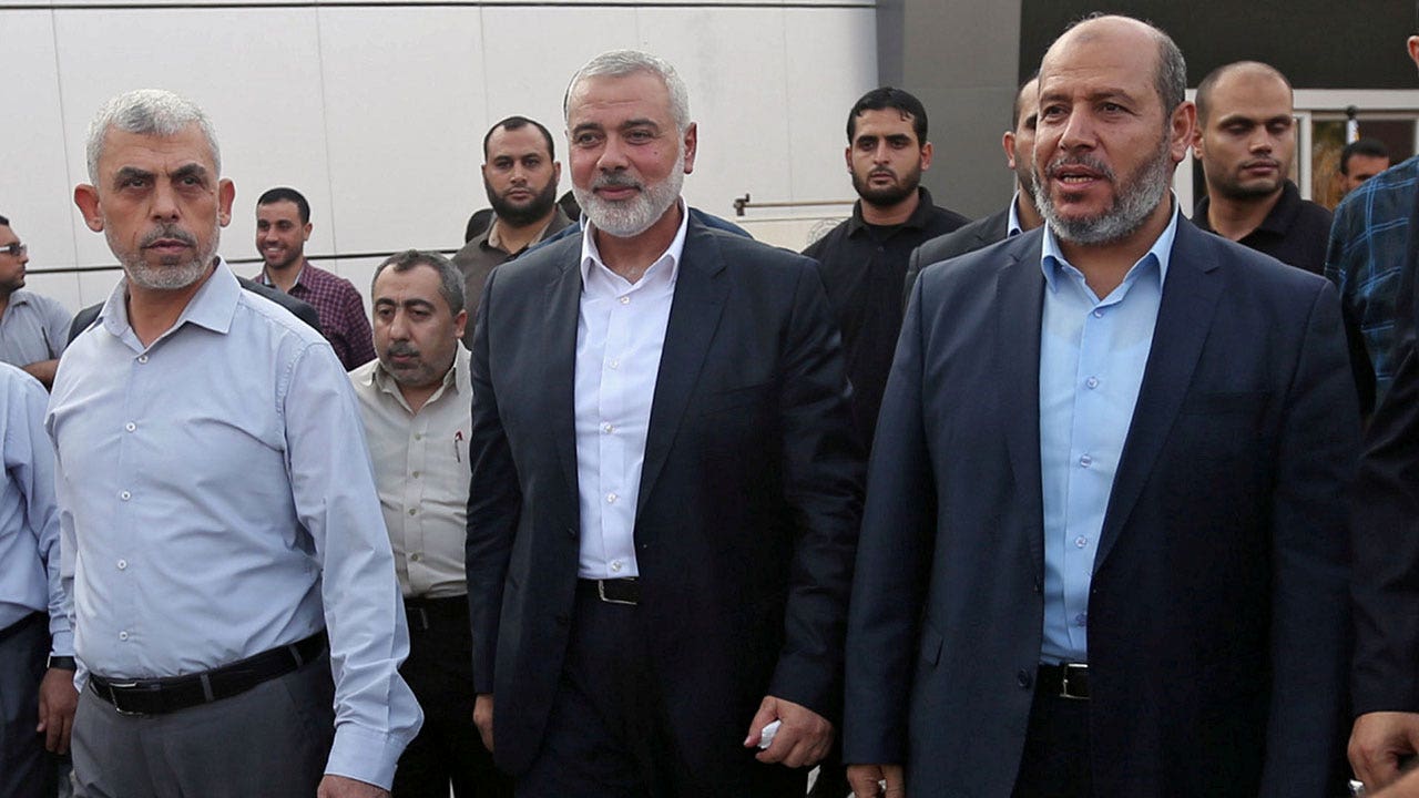 Israel puts $400K bounty on Hamas leader's head, drops leaflets in Gaza