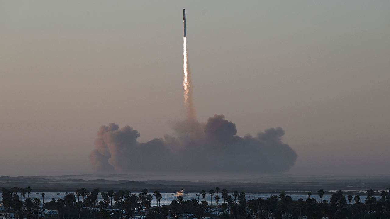 Space X Starship launch