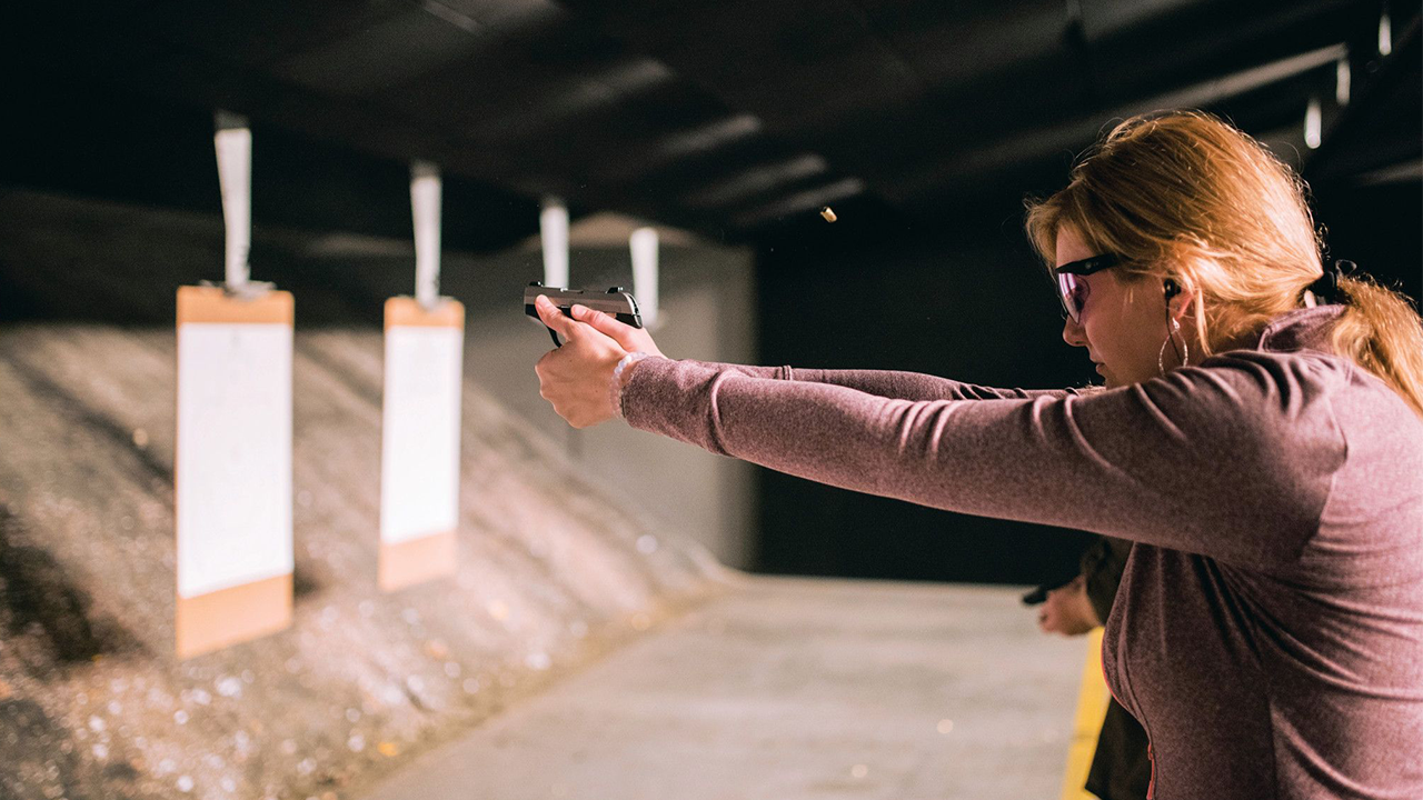 News :Armed mom schools Congress on booming female gun ownership: ‘Refuse to stand by’