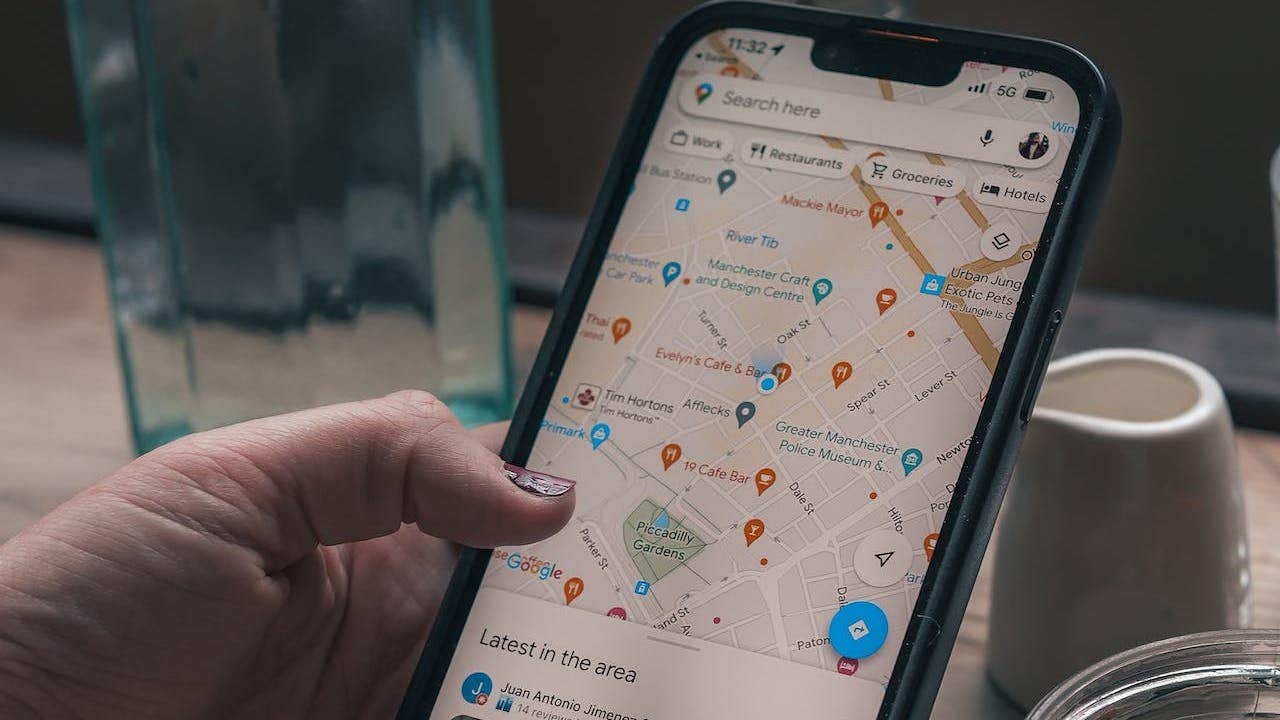1 how google maps is giving you more power over your location data googlemapsonmobilephone