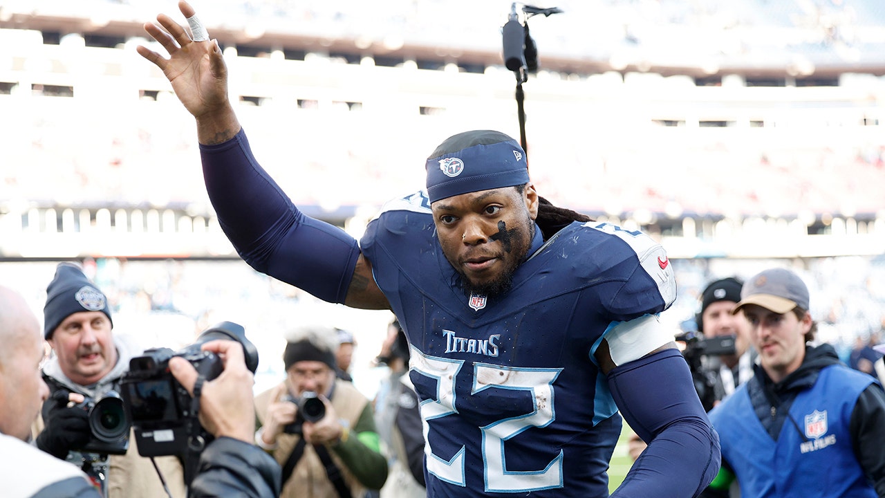 Read more about the article Derrick Henry says Cowboys didn’t call him ‘at all’ in free agency