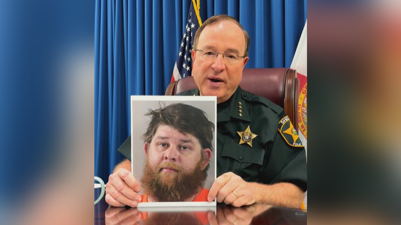 News :Florida man throws beer can, shoots AR-15 because of speeding driver in his neighborhood: sheriff