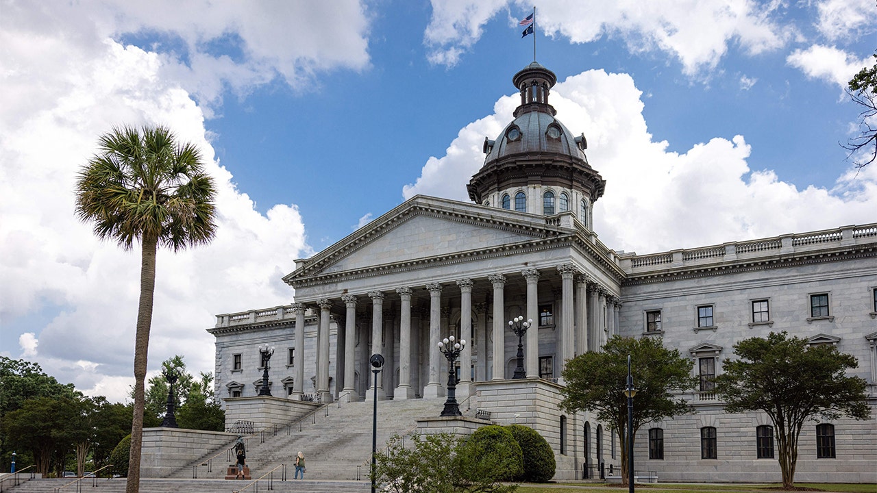 South Carolina budget proposal would include raises for teachers and