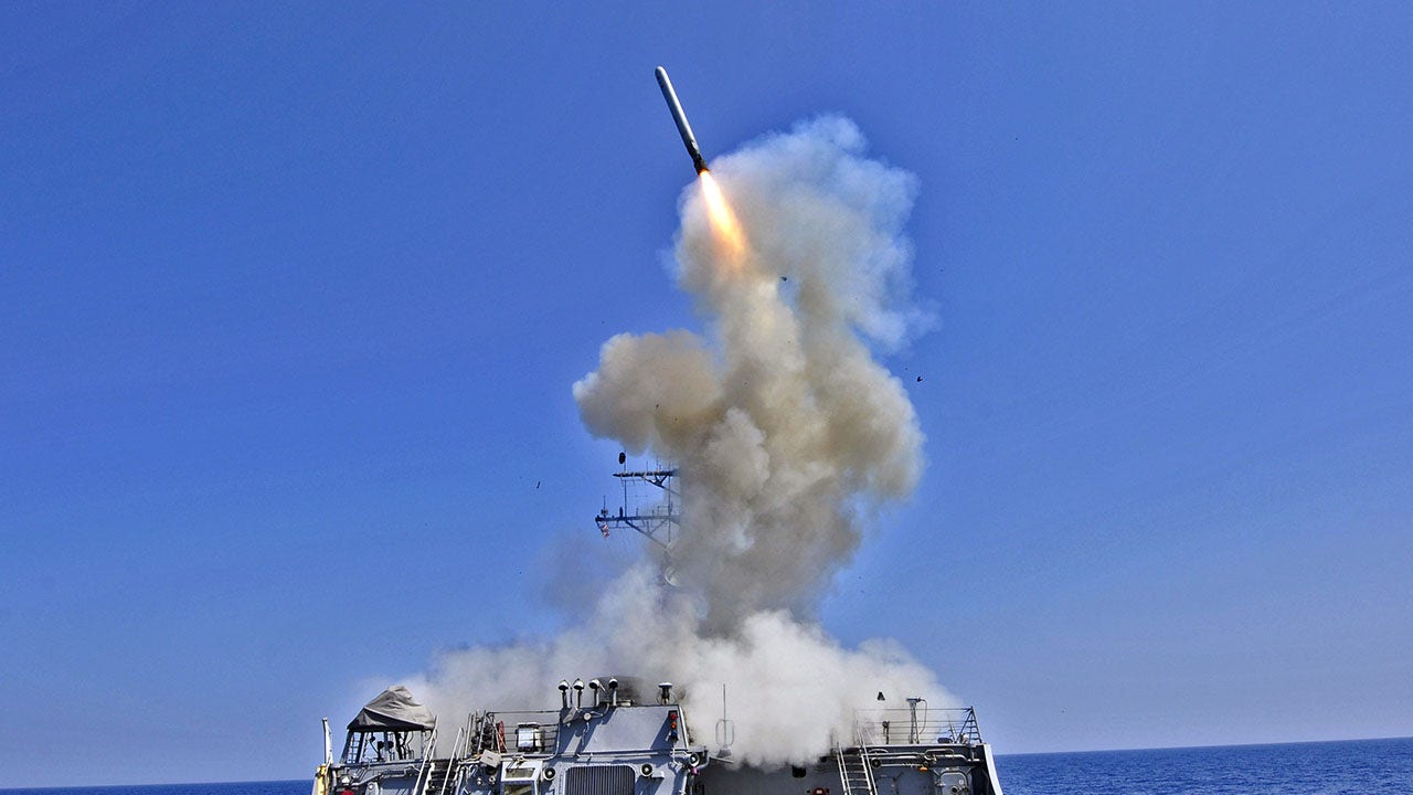 Trump mulls Tomahawk deliveries to Ukraine if Russia keeps war going