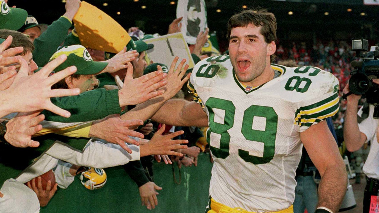 Super Bowl champ suggests Packers put late hit on 49ers' Brock