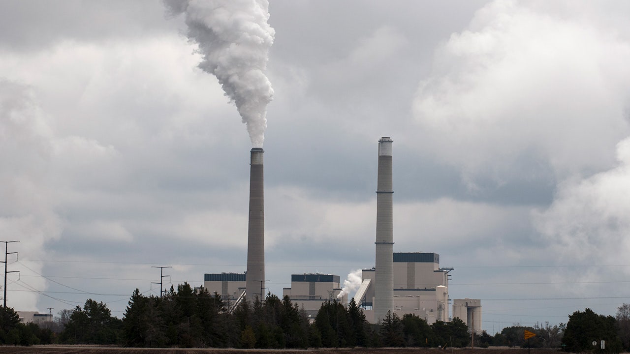 LIZ PEEK: Trump White House fired up about King Coal’s return to power