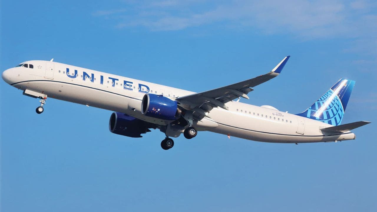 News :United flight from San Francisco to Boston diverted due to damage to one of its wings