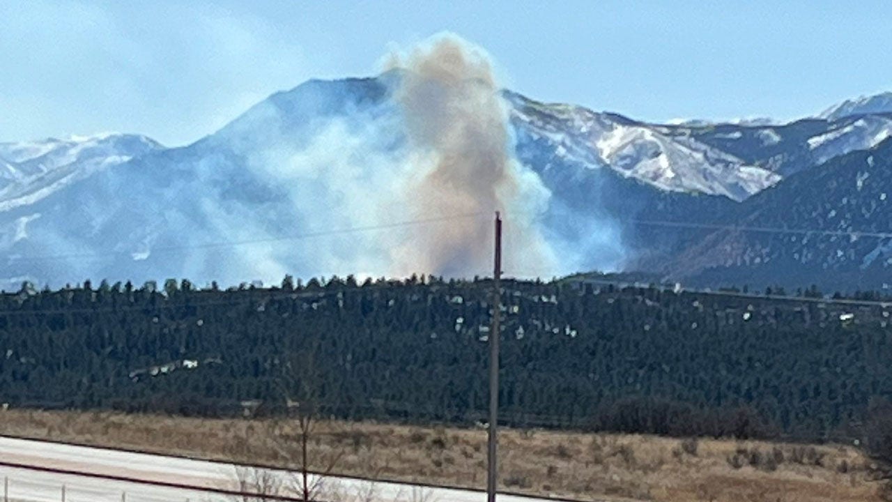 Read more about the article Colorado officials respond to wildfire burning on Air Force Academy grounds