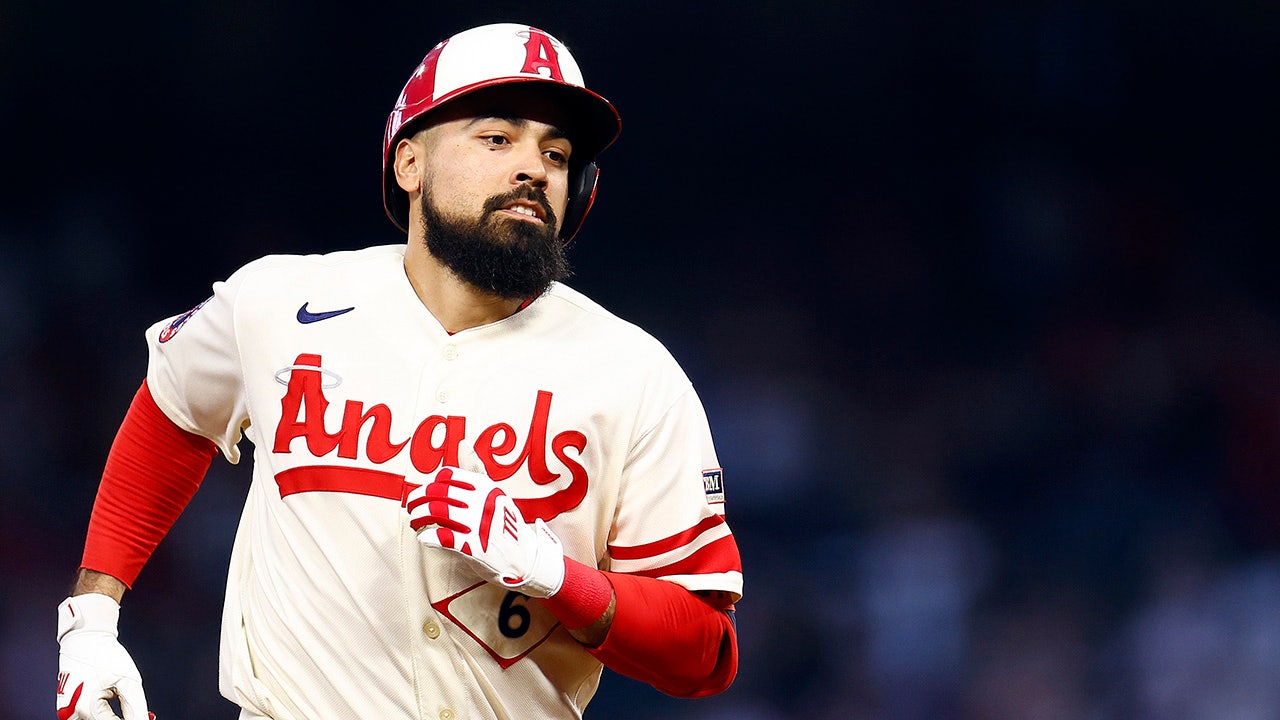 Read more about the article Angels’ Anthony Rendon says faith and family are bigger priority than baseball