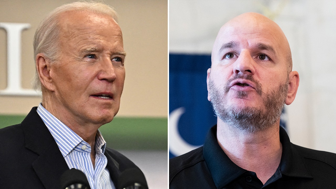 You are currently viewing WATCH: Border Patrol union chief explodes on Biden in fiery press conference, says agents ‘p—-d’ at policies