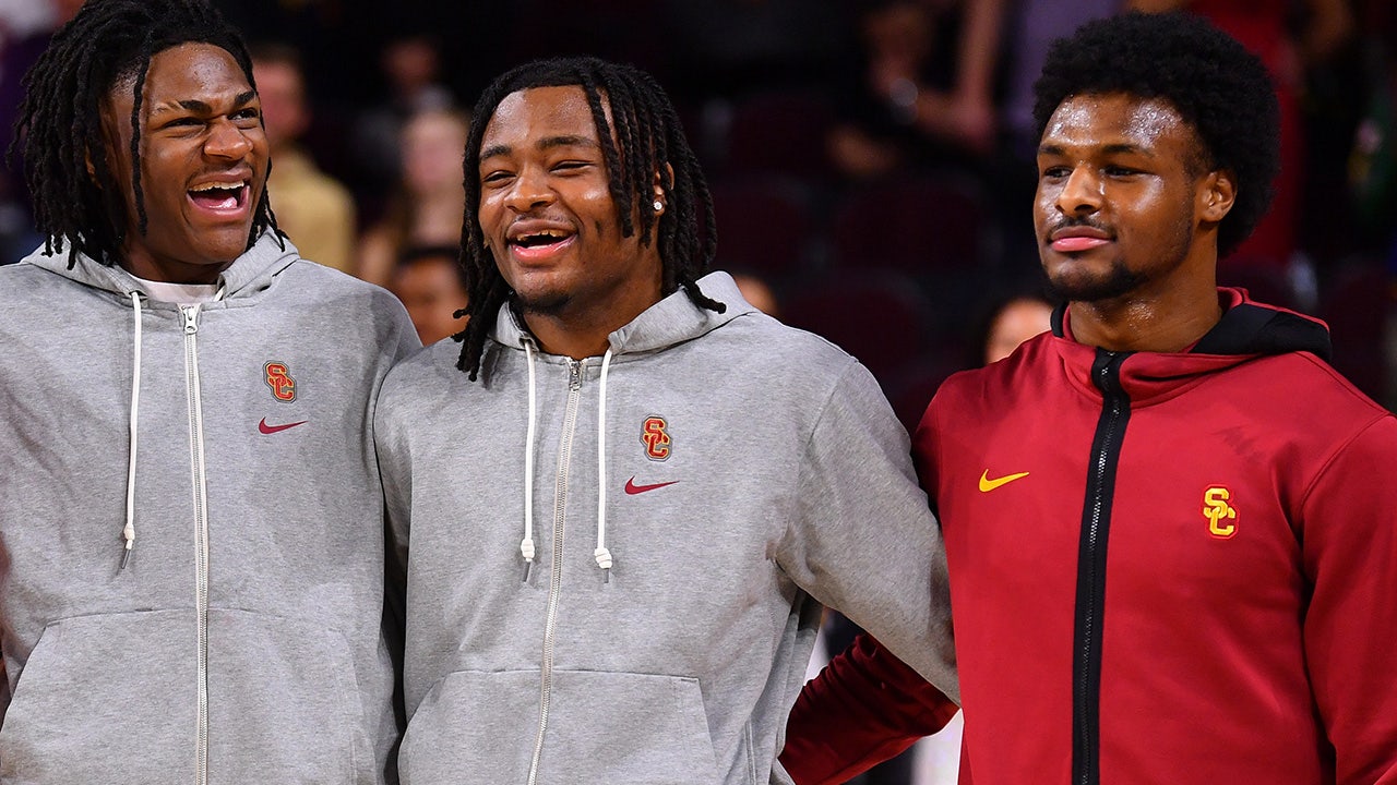 Read more about the article NBA Draft prospect Isaiah Collier says Trojans ‘gelled as one’ after Bronny James’ health scare