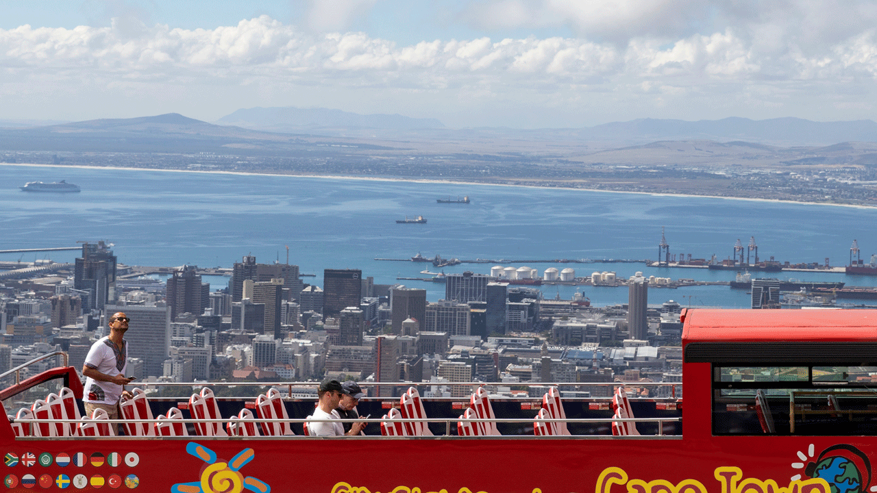 A Ship Carrying 19000 Cattle Caused A Big Stink In The South African City Of Cape Town 