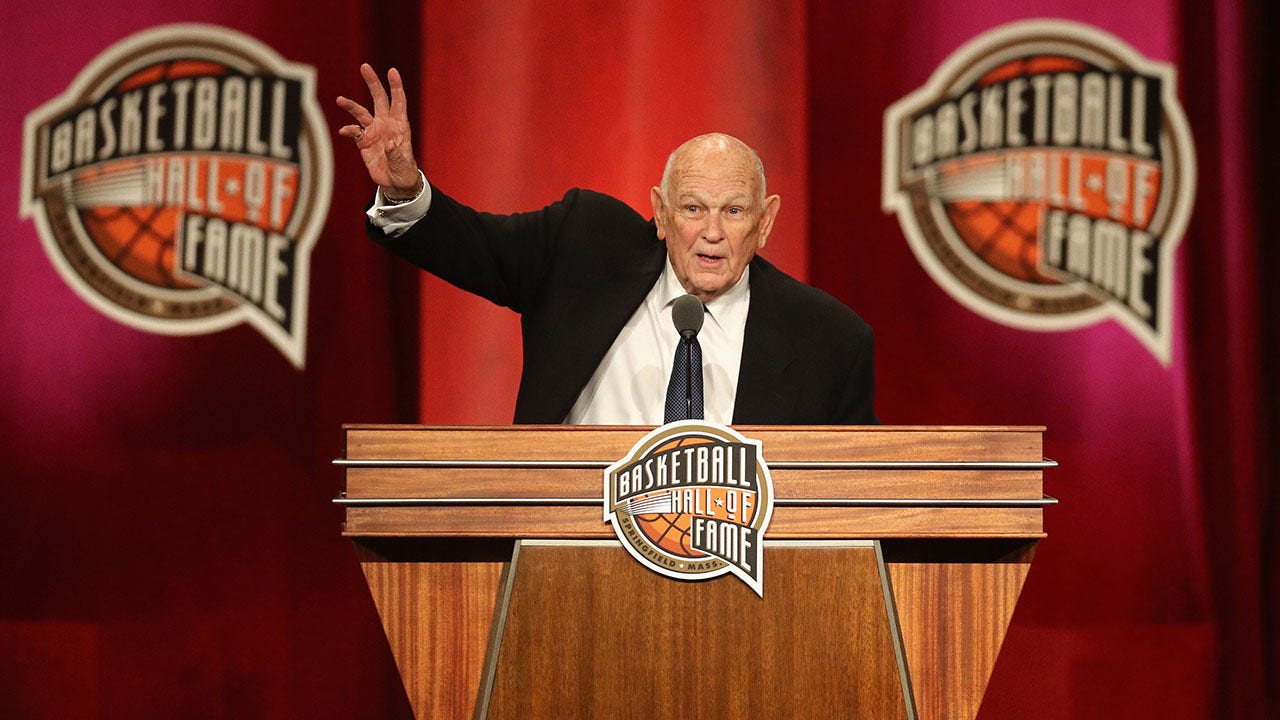 Longtime Maryland men’s basketball coach Lefty Driesell dies at 92, school says