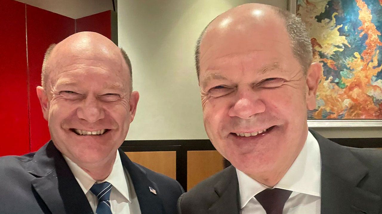 German Chancellor Scholz and US Sen. Coons share 'twinning' moment in DC