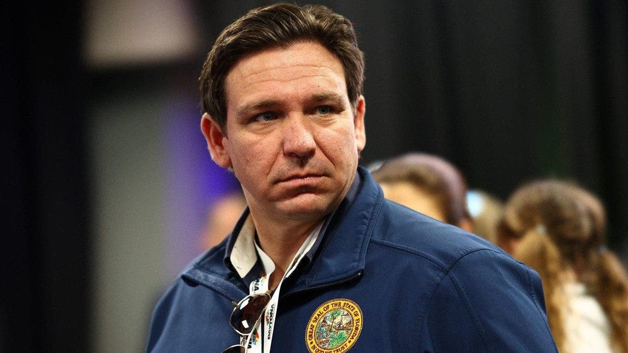 Read more about the article DeSantis sends Florida National Guard personnel to help secure Texas border