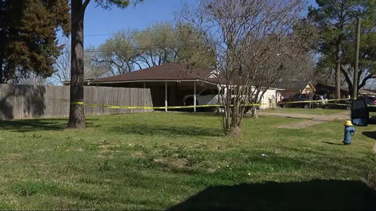 Read more about the article Texas man gunned down in his own home by three masked assailants