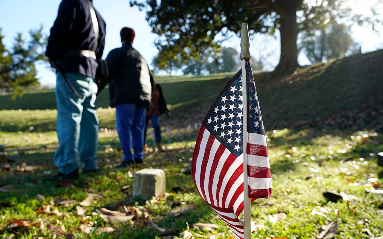 Read more about the article MS families honor Black soldiers at Civil War battlefield in Vicksburg