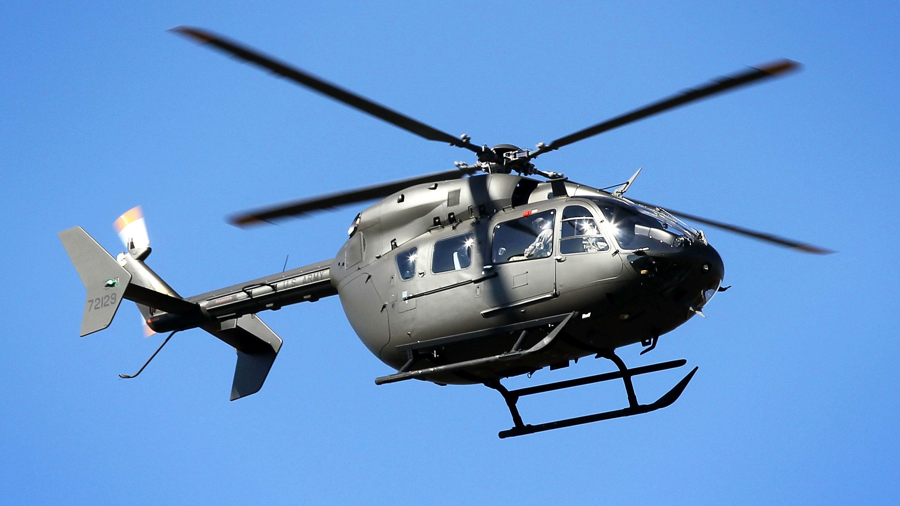 Army helicopter crash lands in Alabama during flight training