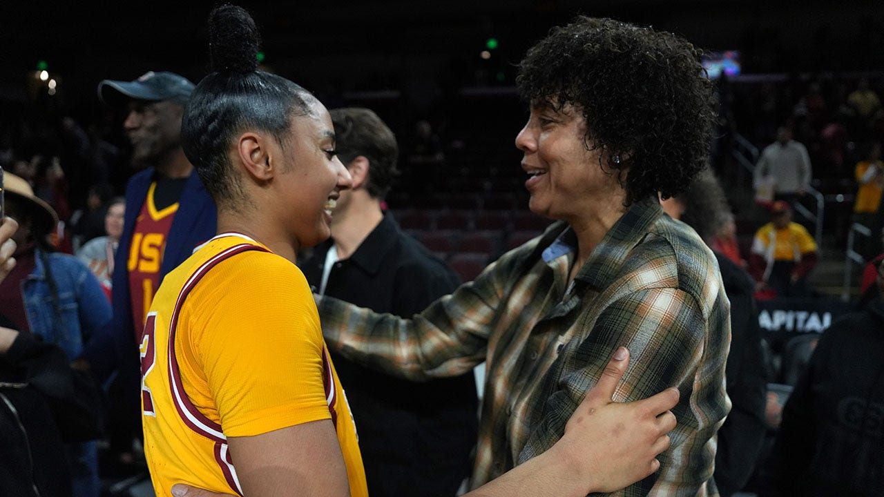 Read more about the article USC basketball legend Cheryl Miller offers JuJu Watkins advice ahead of NCAA tournament debut