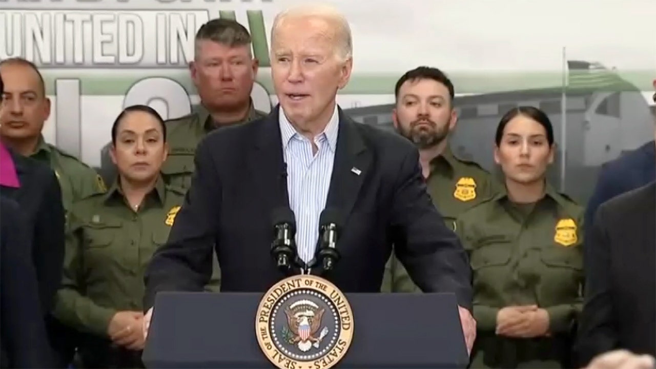 Read more about the article Biden, during visit to overwhelmed border, urges Republicans to back Senate bill: ‘Time to act’