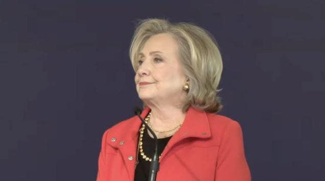 You are currently viewing WATCH: Hillary Clinton speech repeatedly interrupted by pro-Palestinian protesters