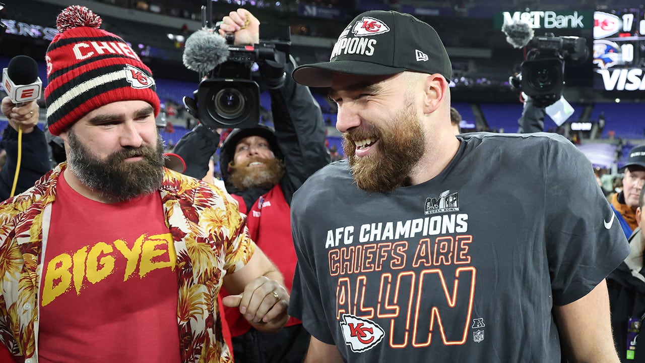 Read more about the article Jason Kelce reveals downside of Taylor Swift fame, says fan tracked down Travis Kelce to new home