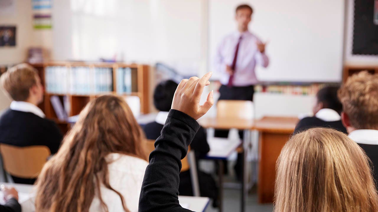 Portland Public Schools bars teachers from ‘personal or political’ classroom displays amid anti-Israel clash