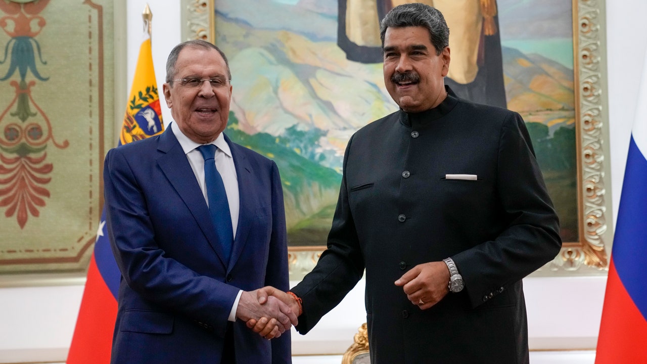 Read more about the article Russian foreign minister visits Venezuela, reaffirming support for Maduro regime
