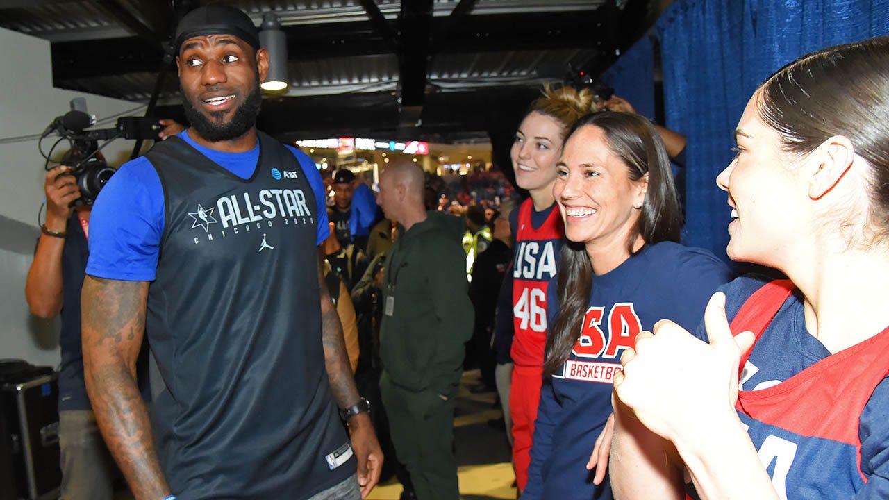 Read more about the article WNBA legend Sue Bird wants LeBron James to have farewell tour: ‘I could not recommend this enough’