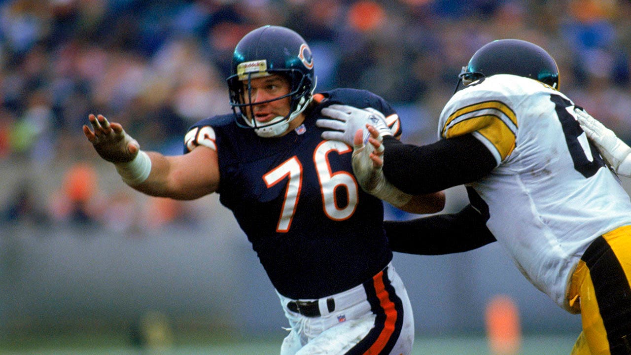 Hall of Famer Steve McMichael will be discharged from hospital, Walter Payton’s son says