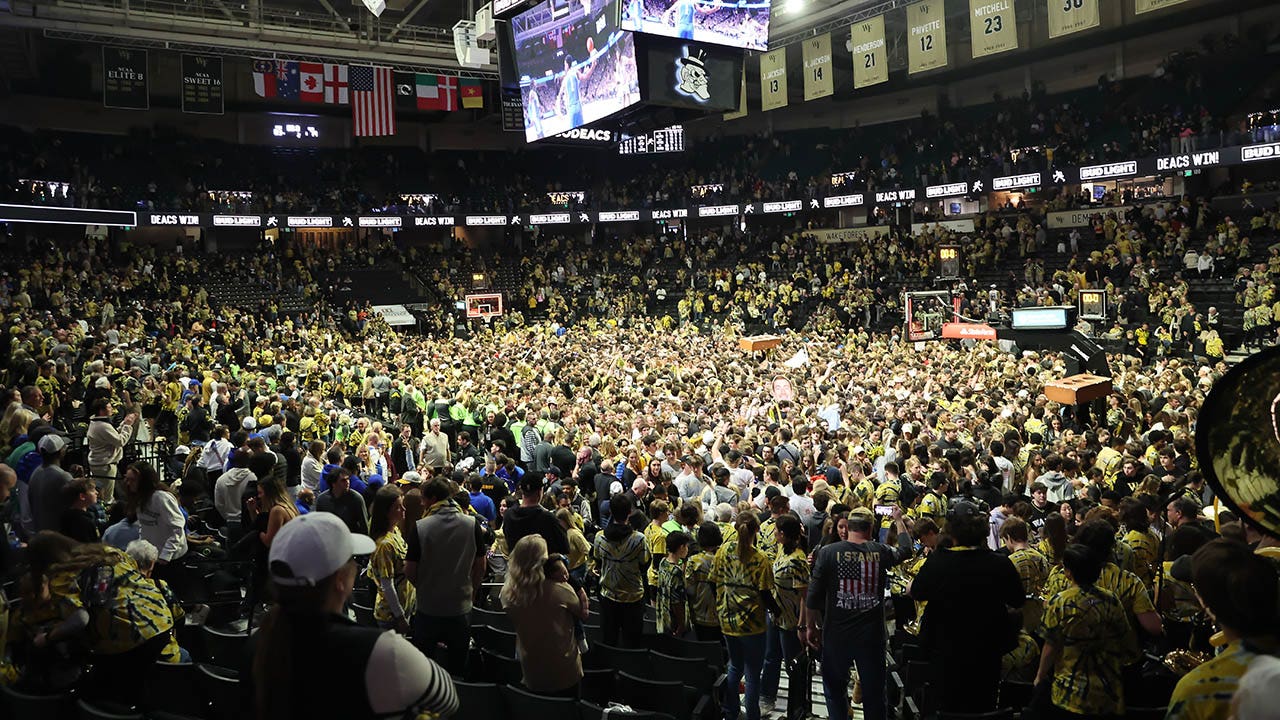 Read more about the article ESPN pundit blames Wake Forest administration for Duke star’s injury after court storming: ‘Shame on you’
