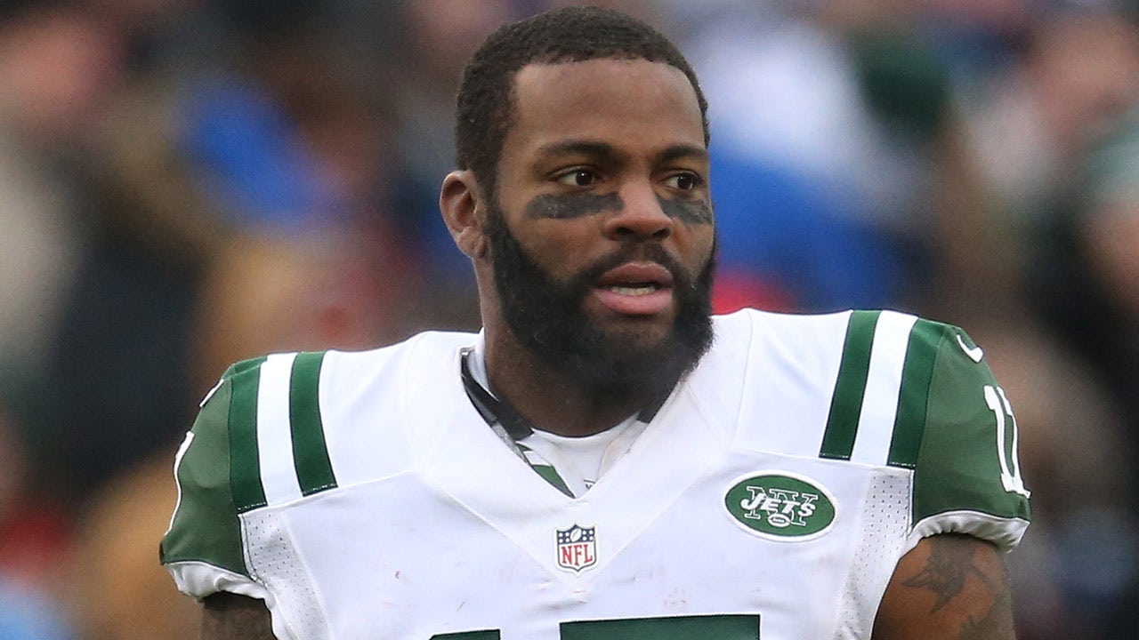 Read more about the article Ex-NFL star Braylon Edwards says he wanted to act instead of record video in YMCA incident