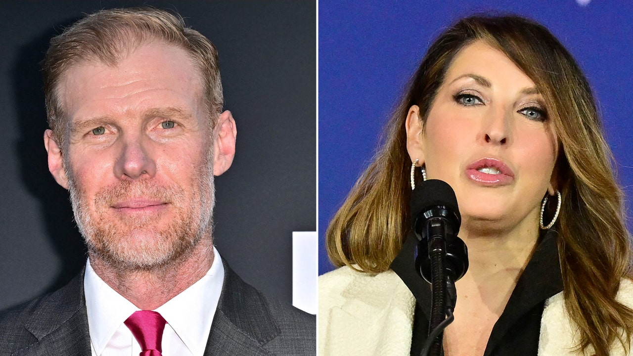 Read more about the article NBC News’ decision to part with Ronna McDaniel looks ‘soft, weak and scared,’ soccer great Alexi Lalas says