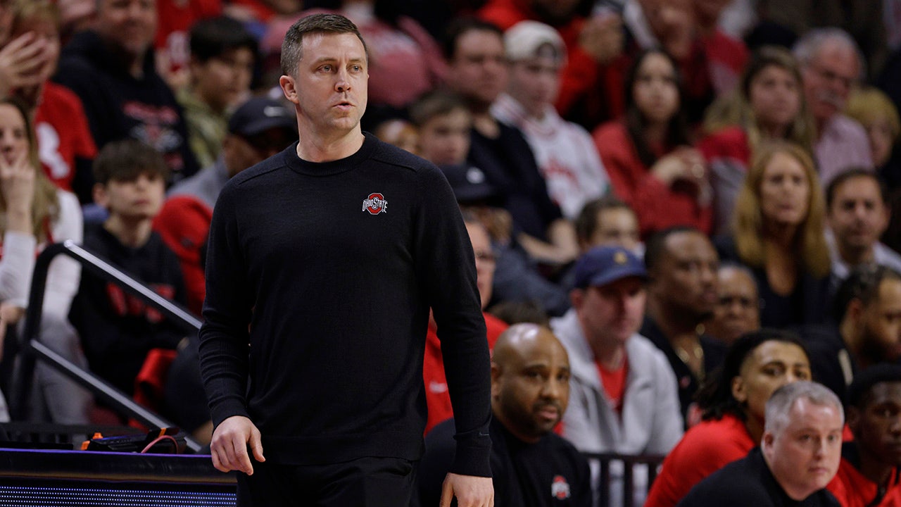Read more about the article Ohio State’s Jake Diebler on interim challenges, lobbies for on-the-bubble Buckeyes ahead of NCAA Tournament