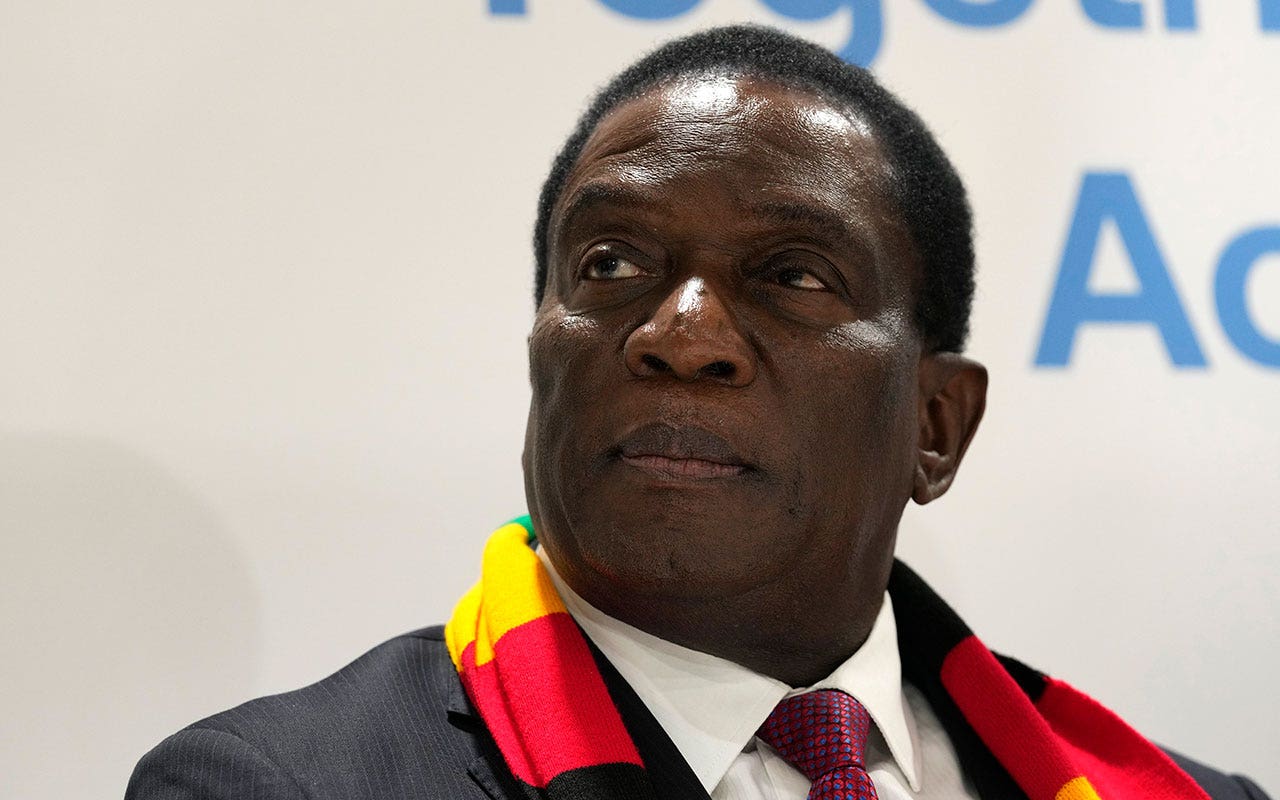 Read more about the article US sanctions Zimbabwe president for alleged human rights abuses