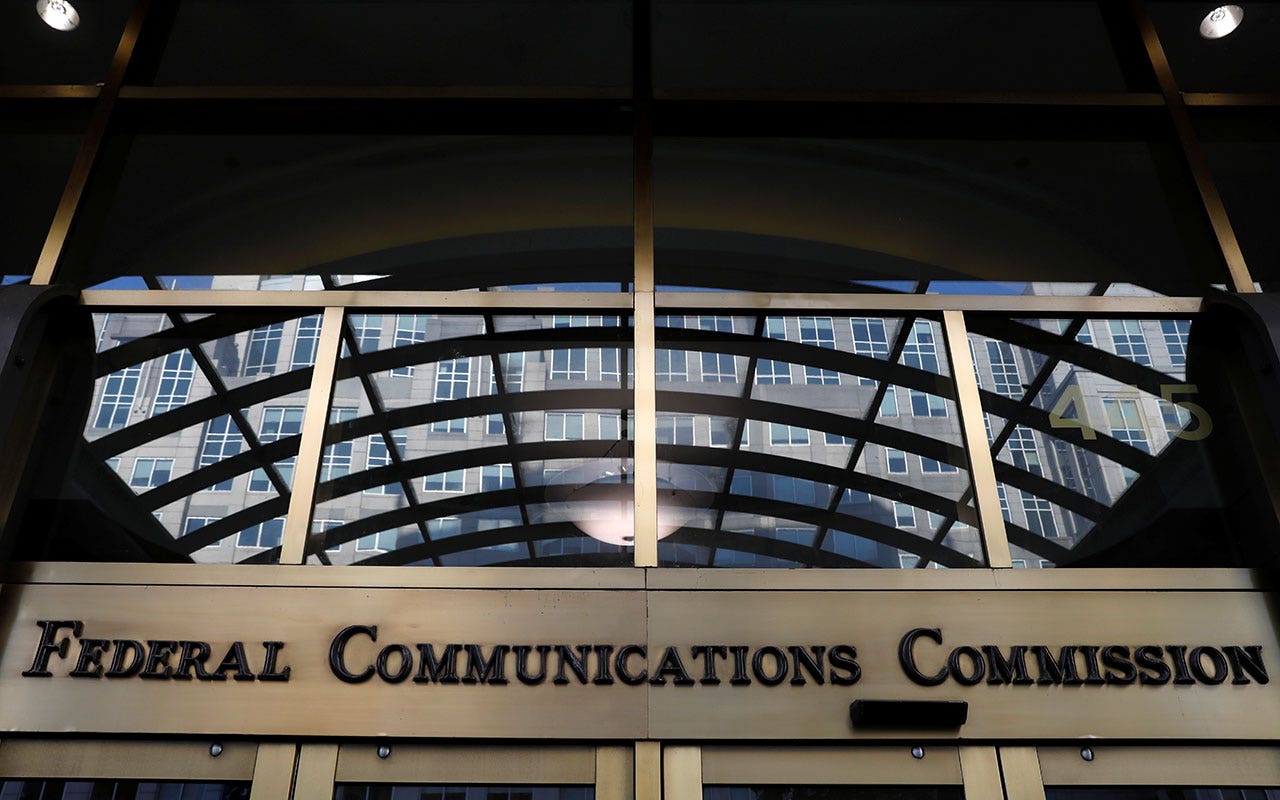 News :FCC investigates security risk of US mobile devices using Russian, Chinese satellite systems
