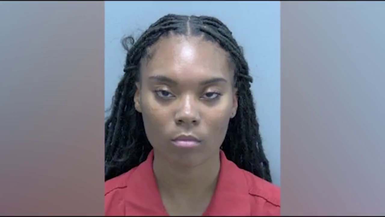 Read more about the article Florida woman allegedly broke into ex-boyfriend’s home, threw food and soda