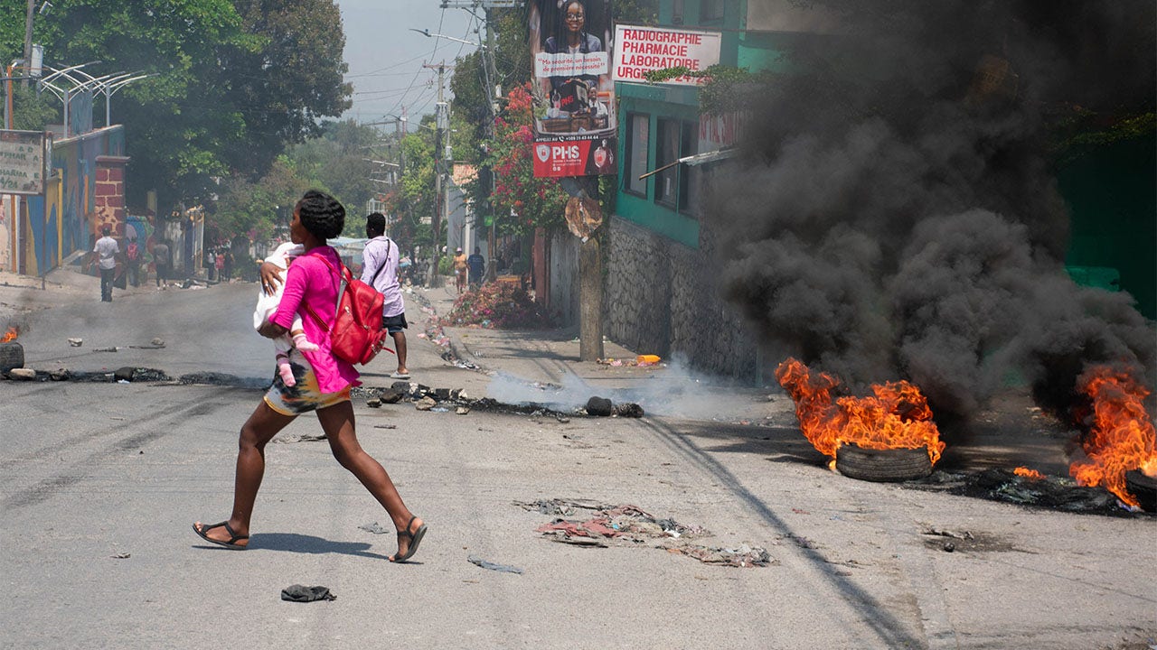 US evacuates first American citizens from Port-au-Prince as Haiti crisis deepens