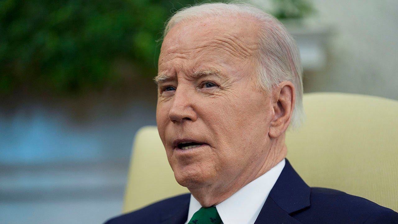 Read more about the article House Dems urge Biden to target Israel military aid over Gaza humanitarian concerns