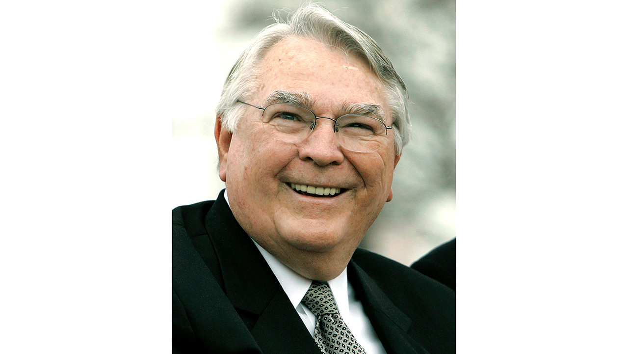 Read more about the article Former Alabama Republican US Rep. Robert Terry Everett dies at 87