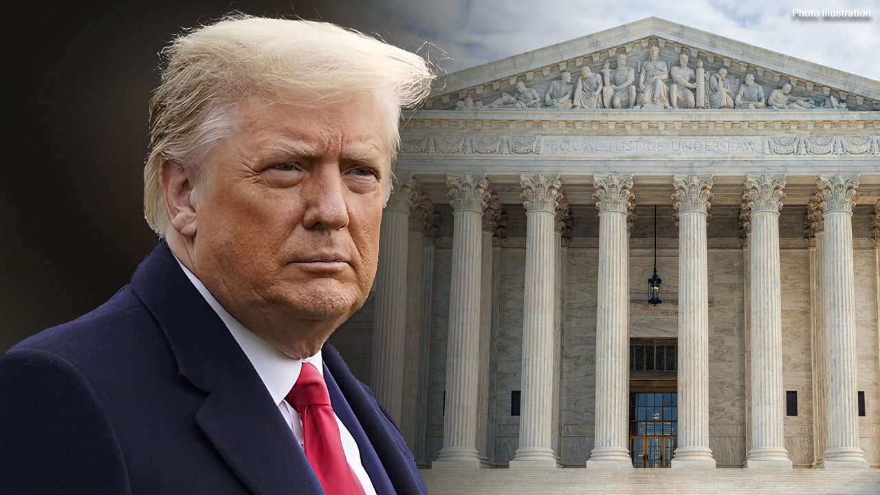 Read more about the article Former Obama adviser warns of Supreme Court ‘MAGA majority’ if Trump wins